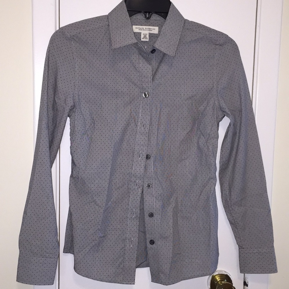 Banana republic button down shirt. NWT.